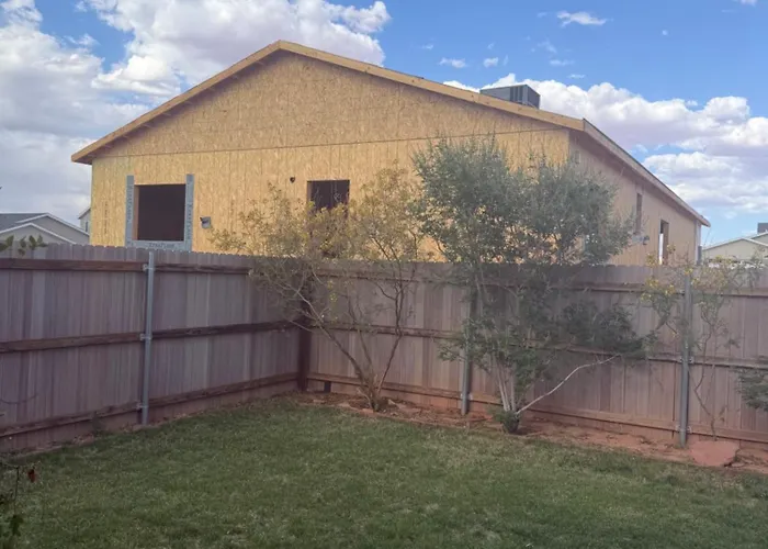 Holiday home Haven In The Canyons - Near Powell & Antelope Canyon - Boat Parking, 360 Views, & Hot Tub